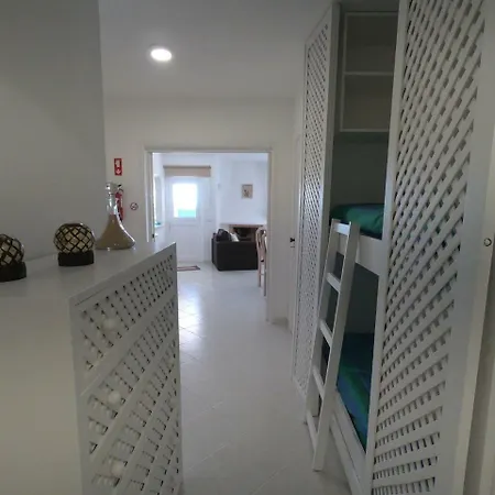 Holiday R. De Vale Do Olival شقة