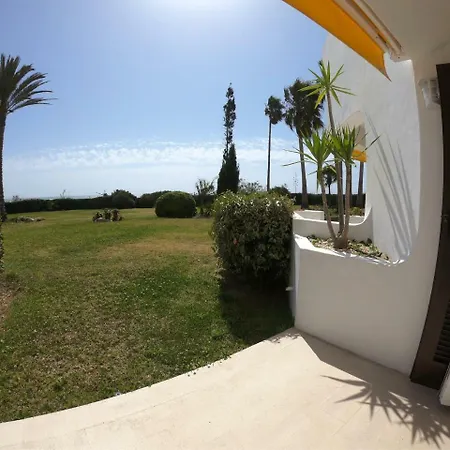 Holiday R. De Vale Do Olival Armação de Pêra