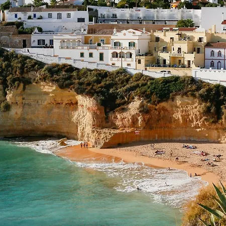 Holiday R. De Vale Do Olival * Armação de Pêra